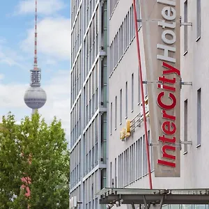 3* מלון Intercityhotel Ostbahnhof