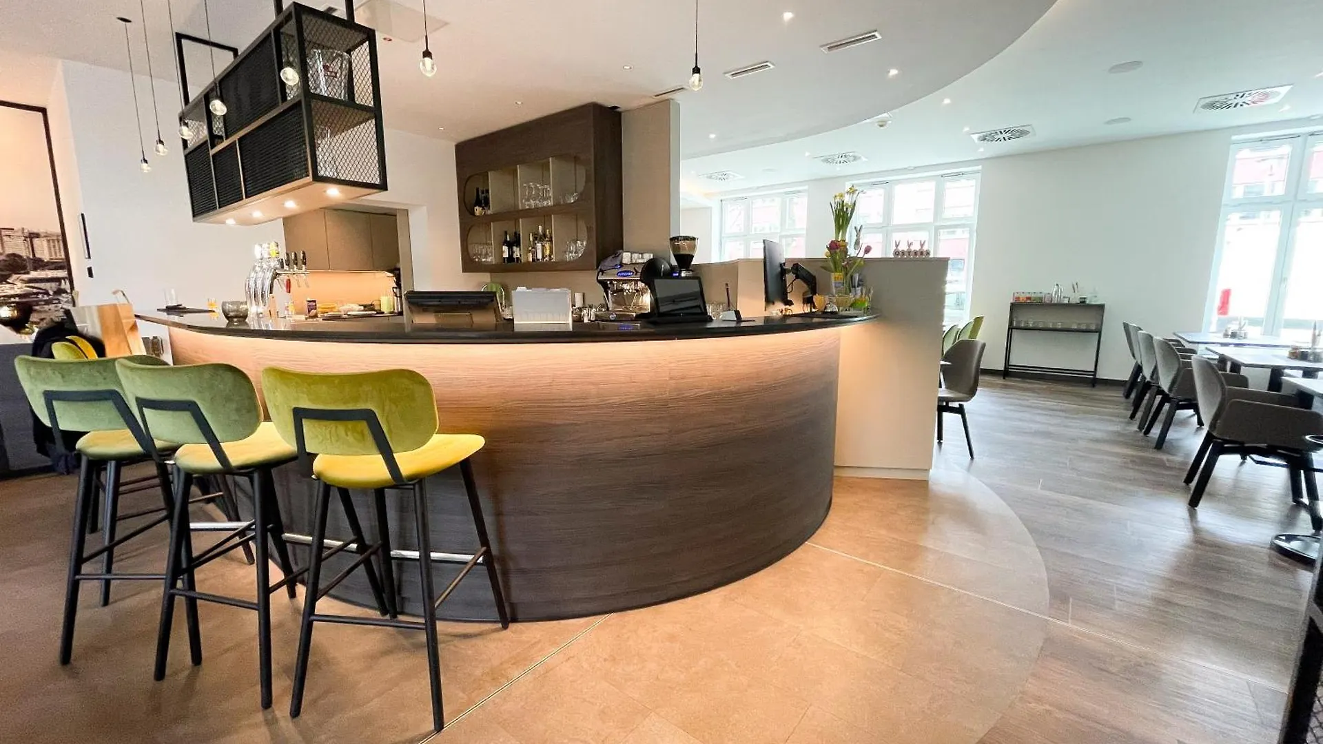 Holi City Apart Hotel Berlim 3*,